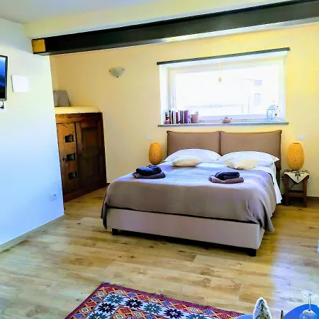 Maison Soleil - Chiara Apartment *
